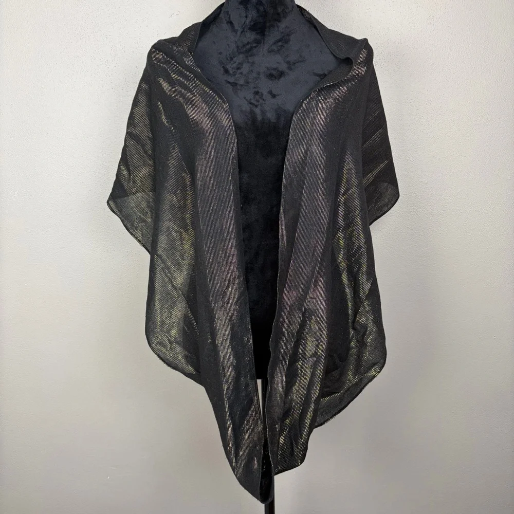 Gold Metallic Black Infinity Scarf EUC Shimmer Evening Wrap Sparkle Loop Knit